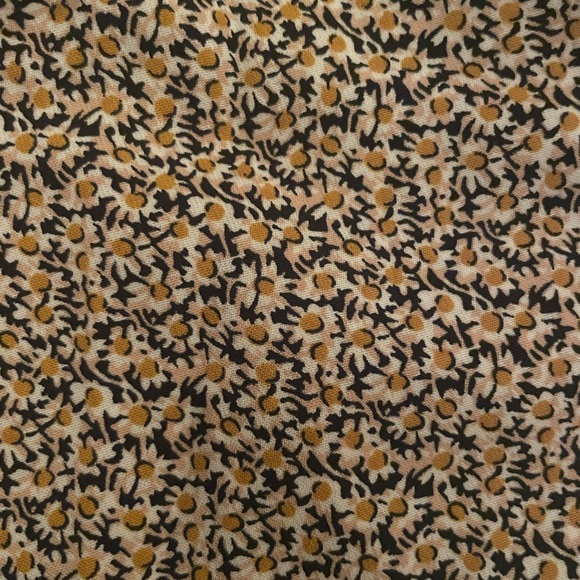 Princess Polly Hazel brand Tiered Flowy mini skirt with sunflower design in tan - Picture 4 of 4